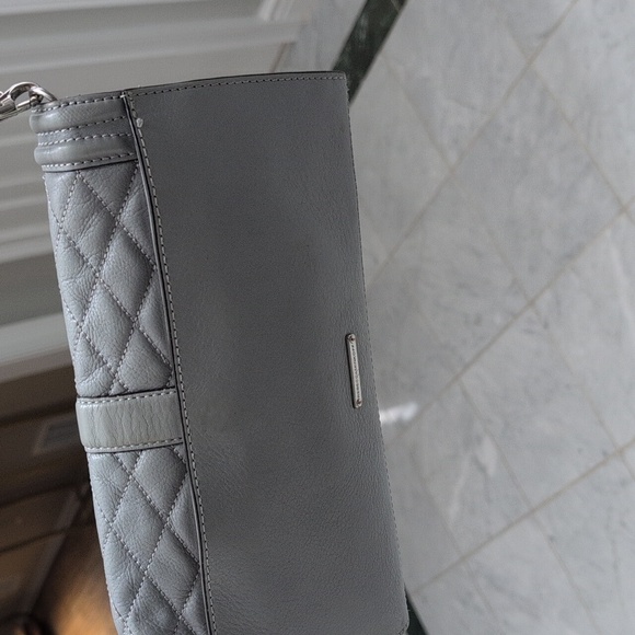 Rebecca Minkoff Gray Quilted Leather Crossbody Bag. - Picture 4 of 10